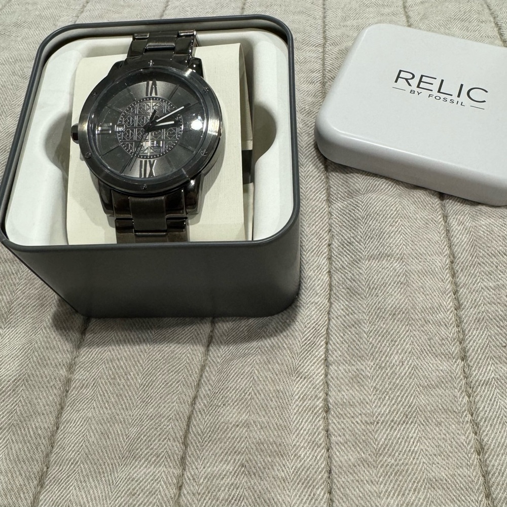 Relic by Fossil Men’s watch